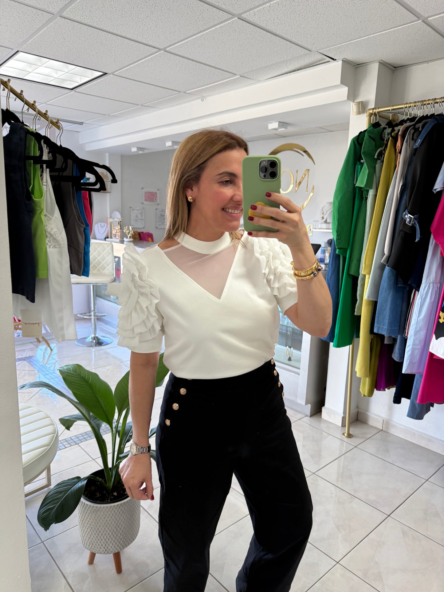 Crew neck short sleeve top