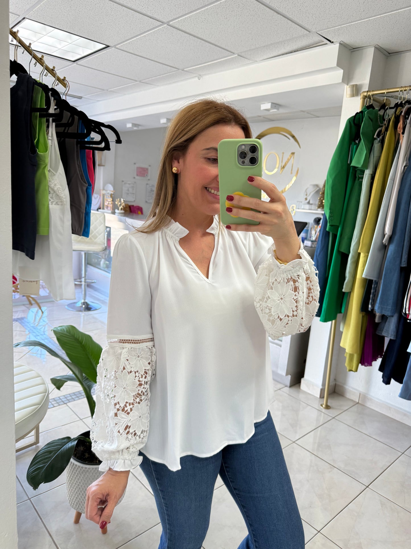Lace sleeve blouse