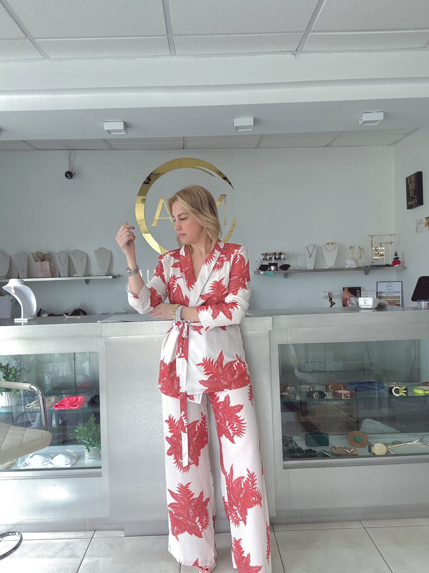 Scarlet pant suit