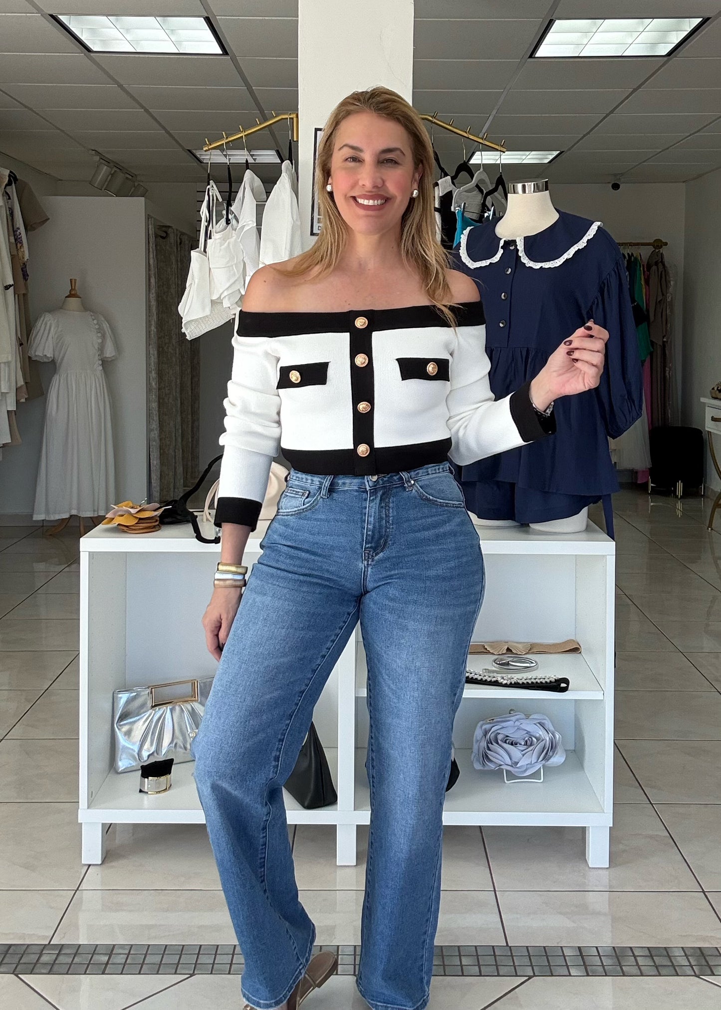 Chanel sweater top
