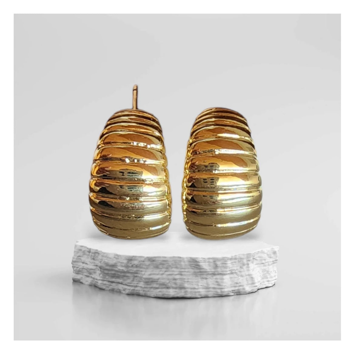 Juliet Hoops