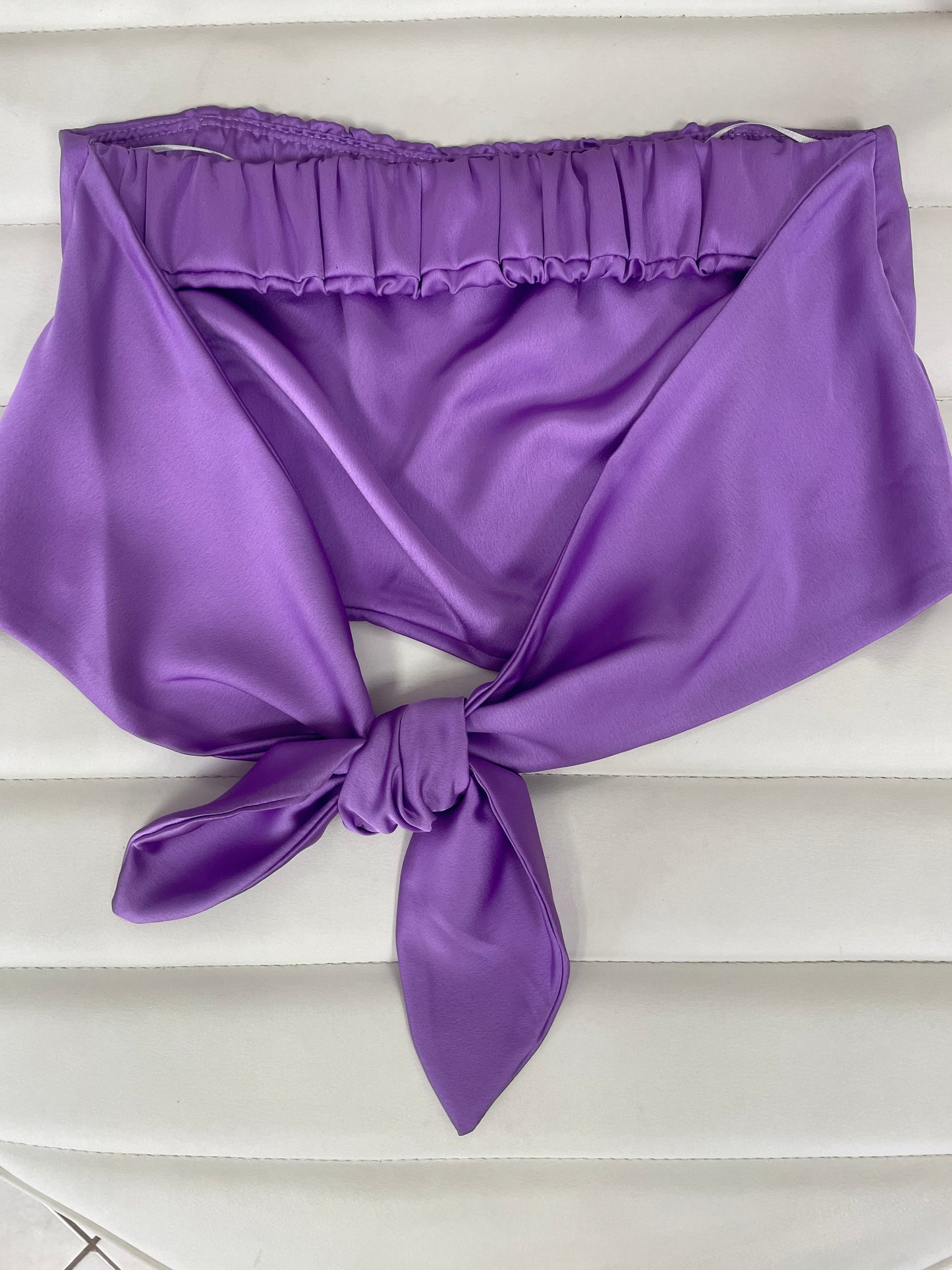 SILKY CROP TOPS