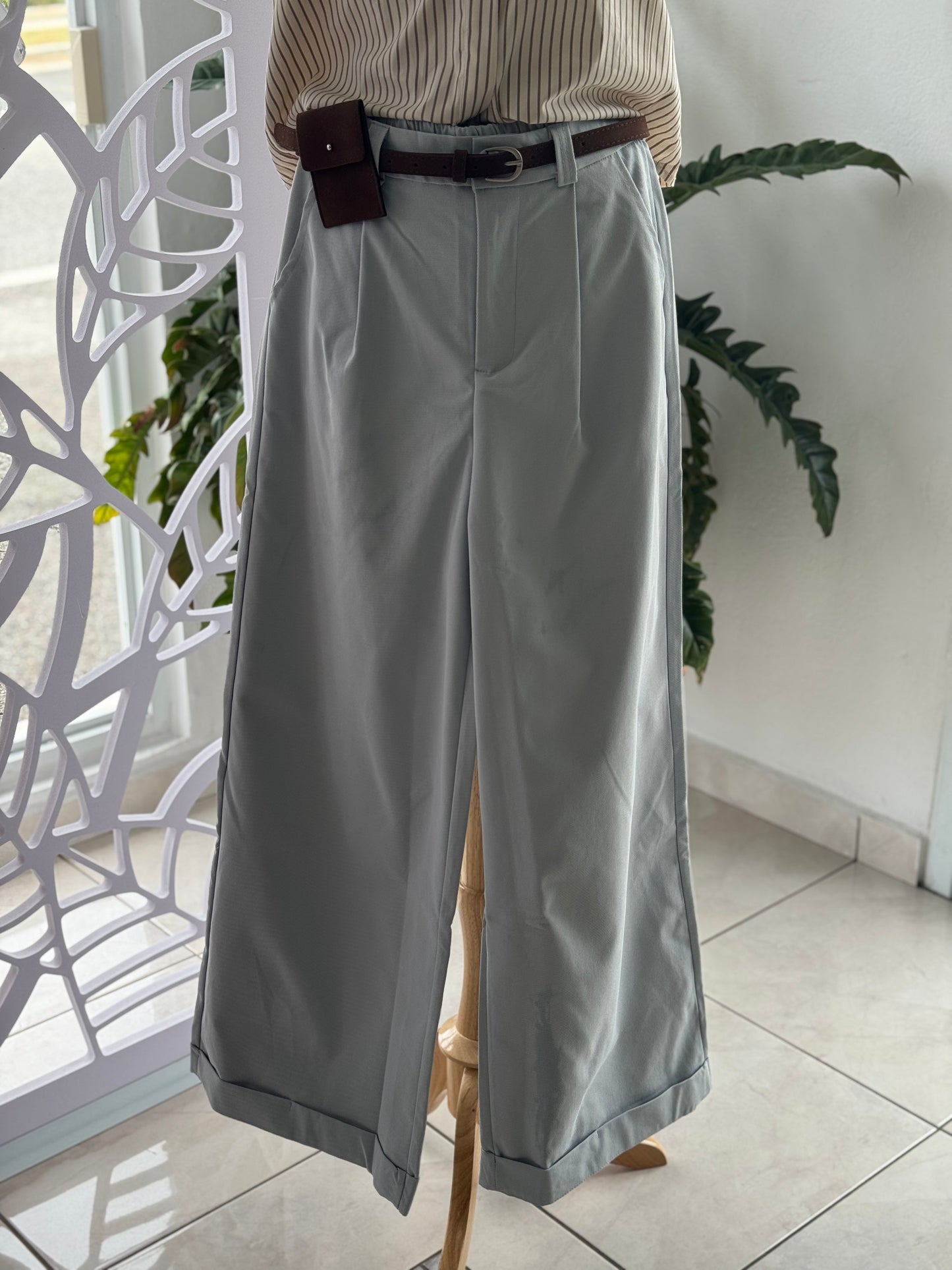Mist Woven Pant
