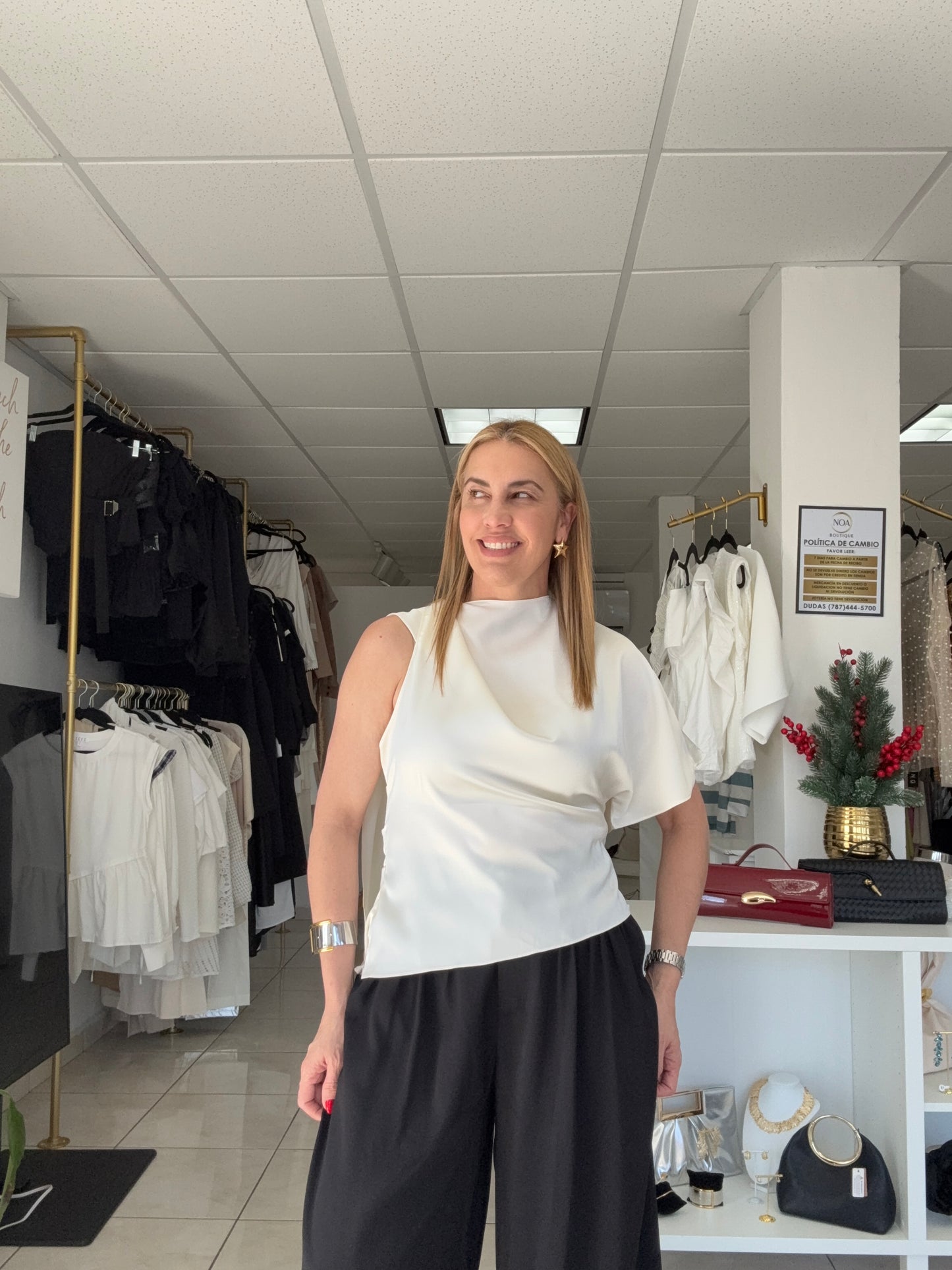 Asturia symetrical top