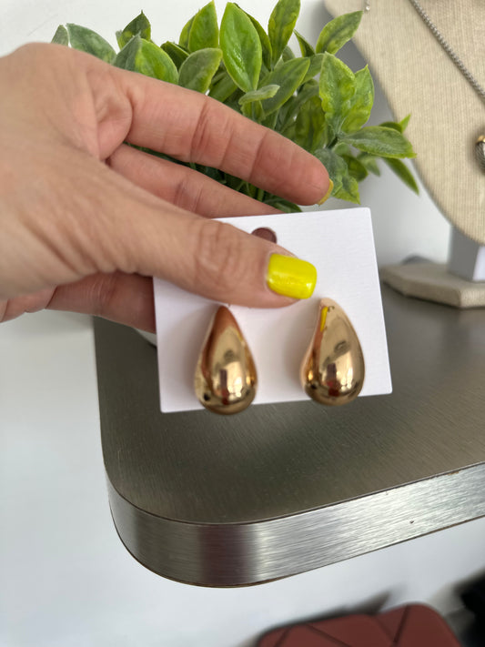 Drop earrings
