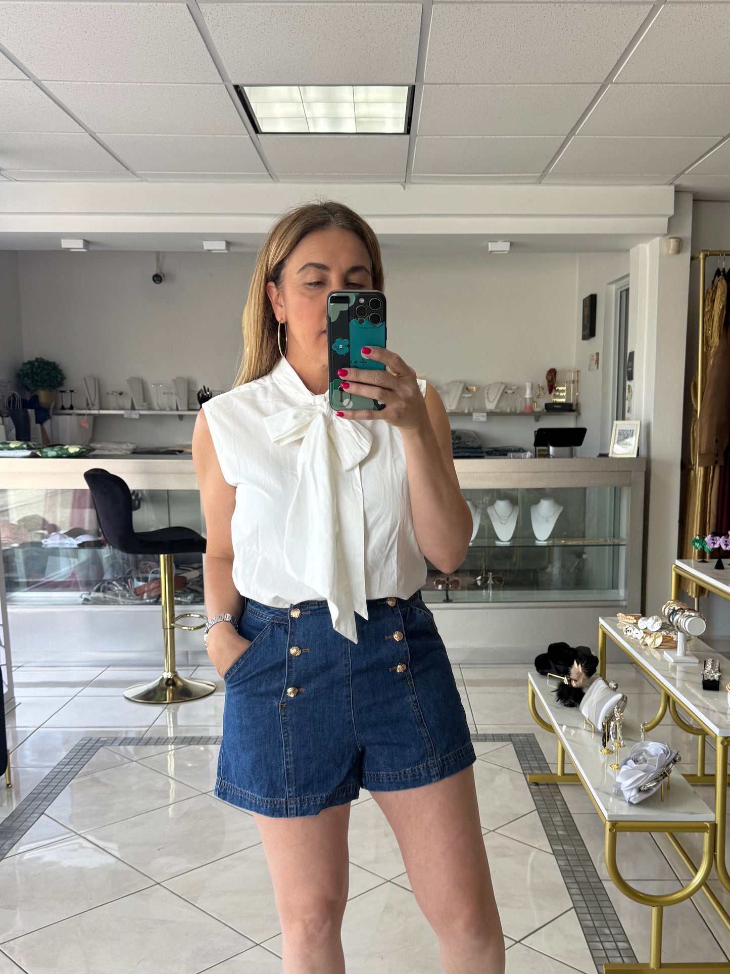 Chic Short Denim