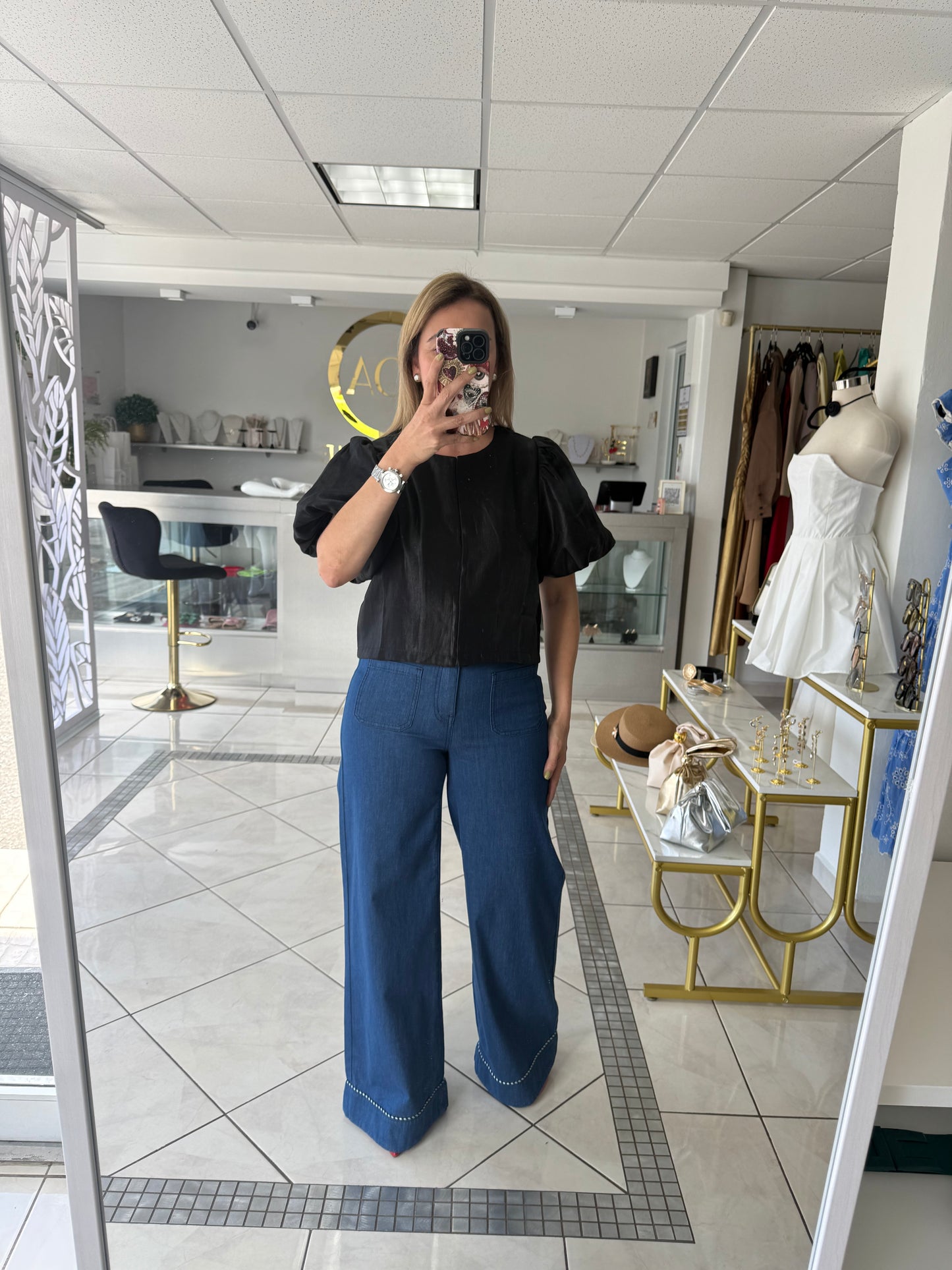 Fara puff sleeve top