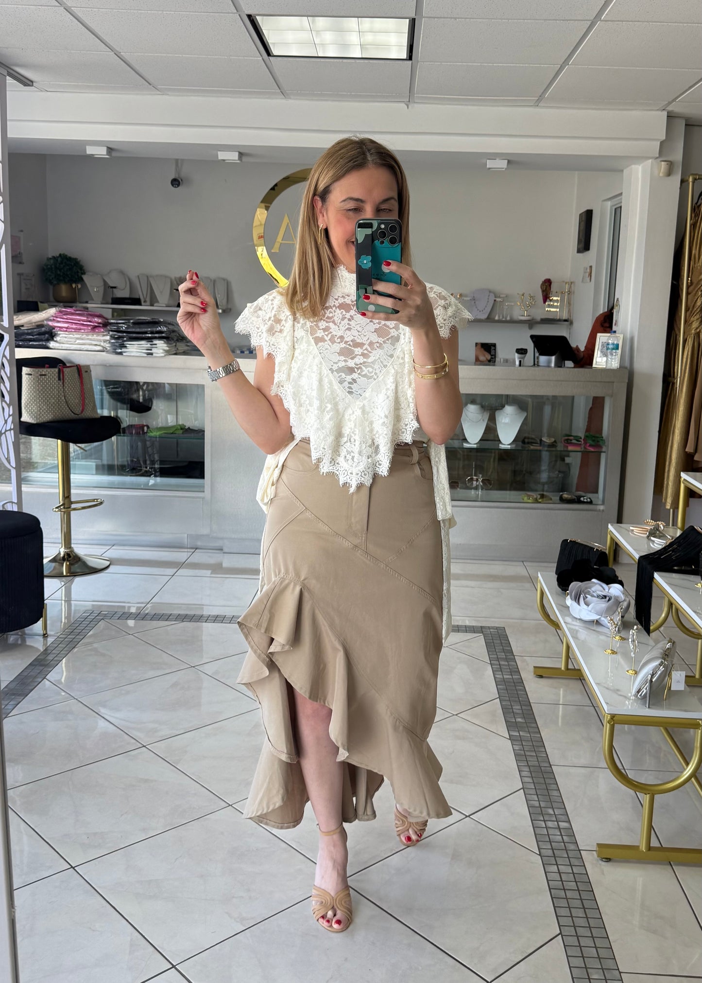 Ruffle detail skirt