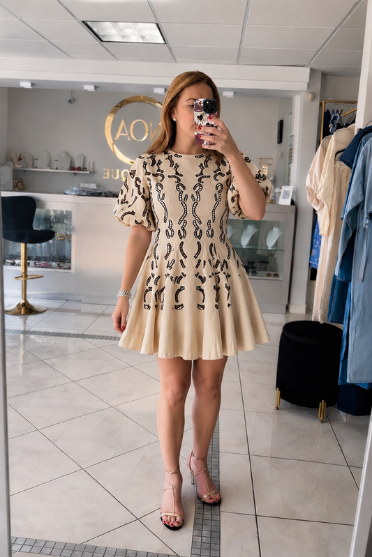 Le chic dress