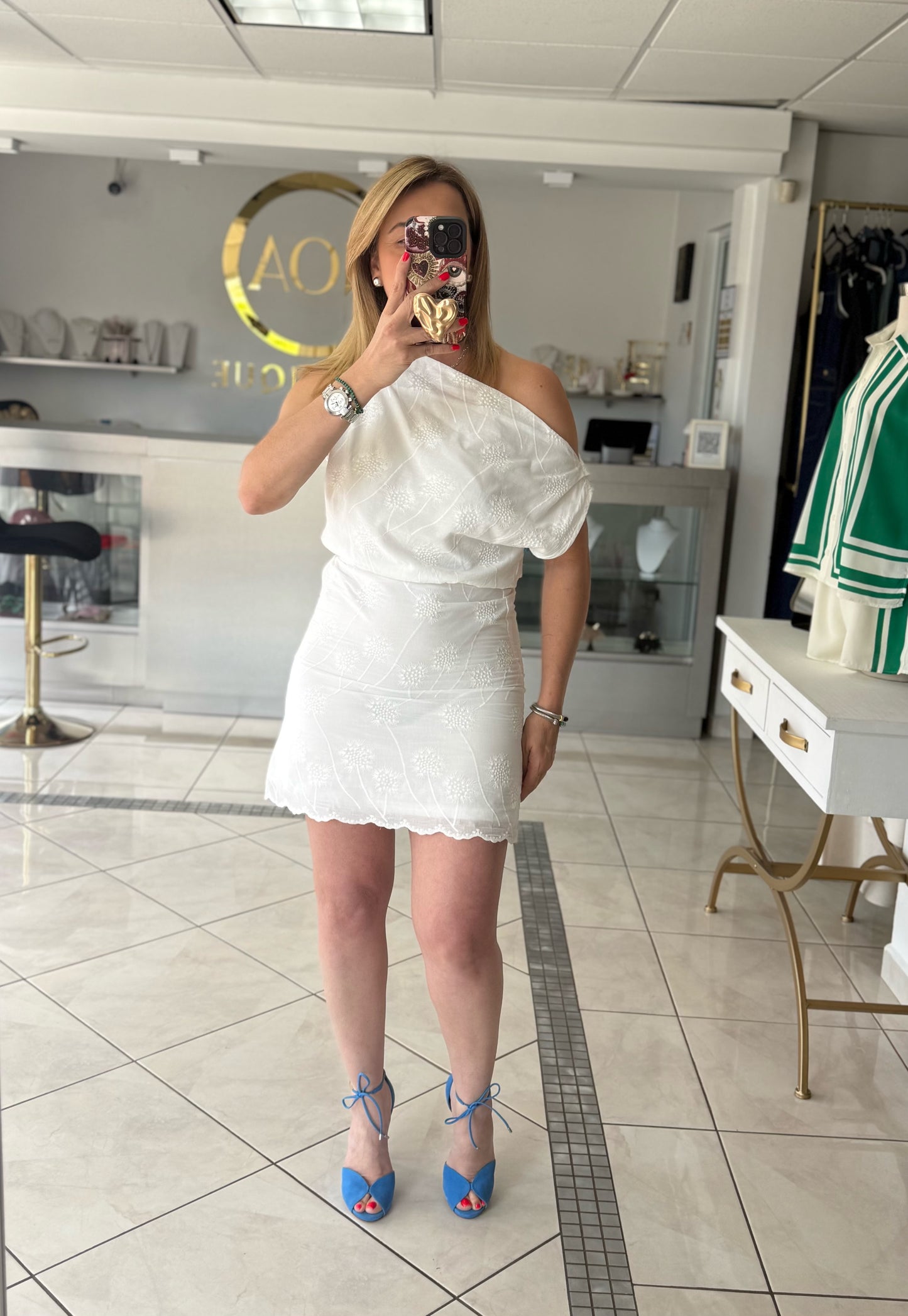 Ivory Mini Elegant dress