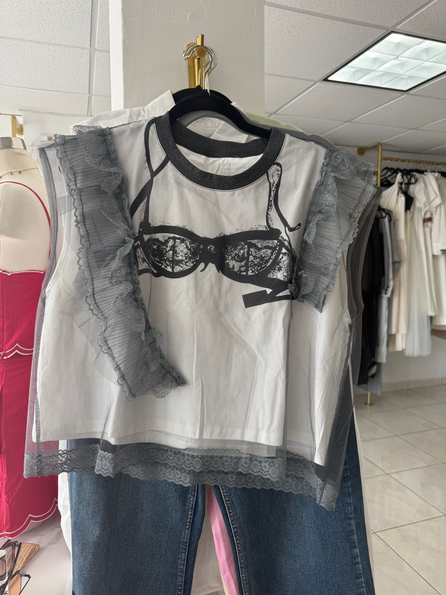 Bra icon top