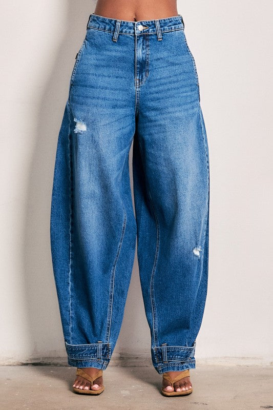 Medium stone baggy jean