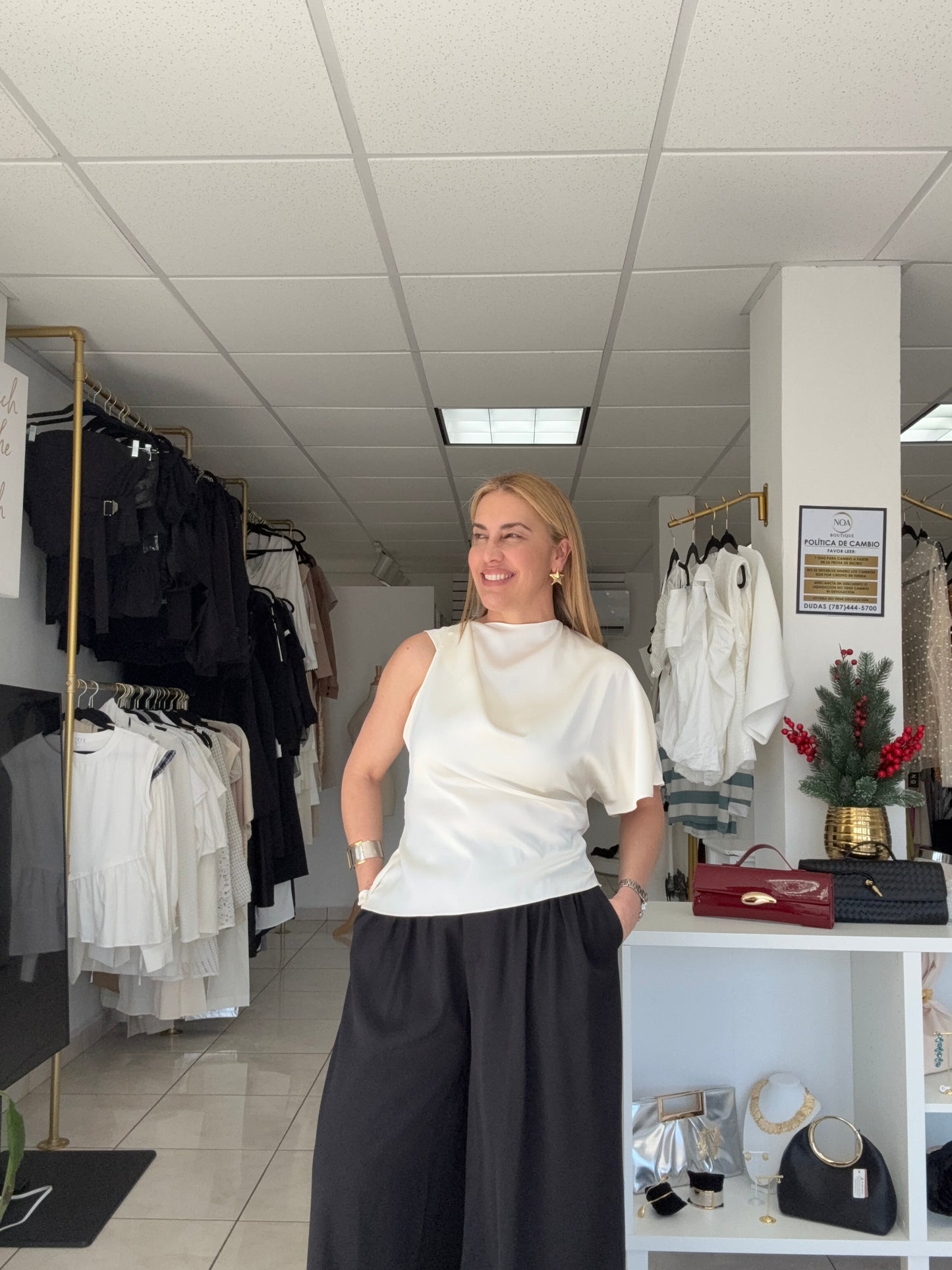 Asturia symetrical top