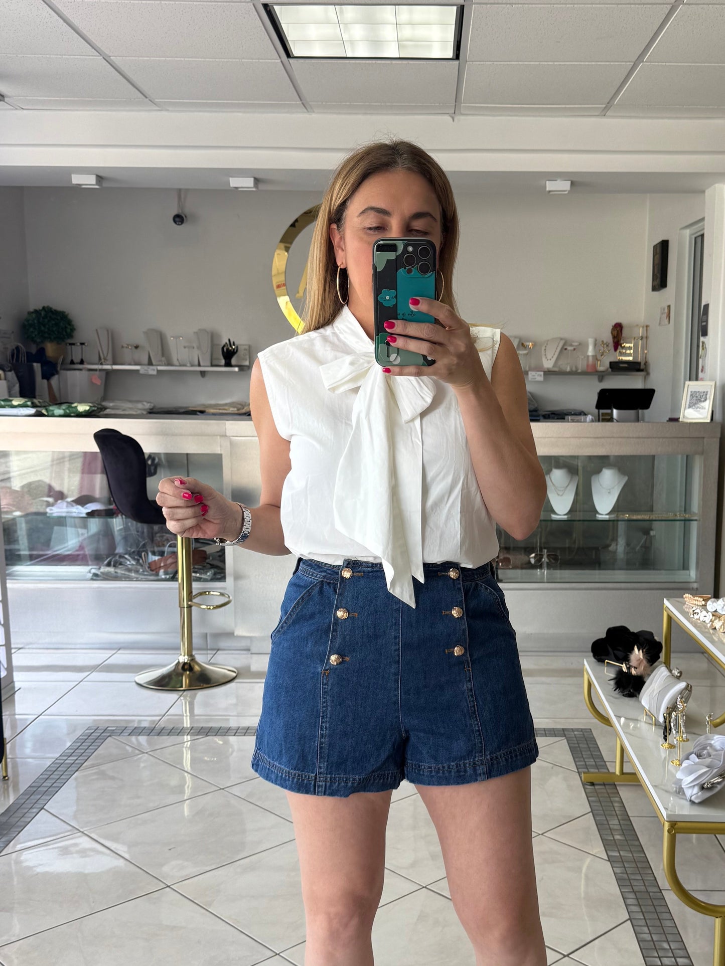 Chic Short Denim