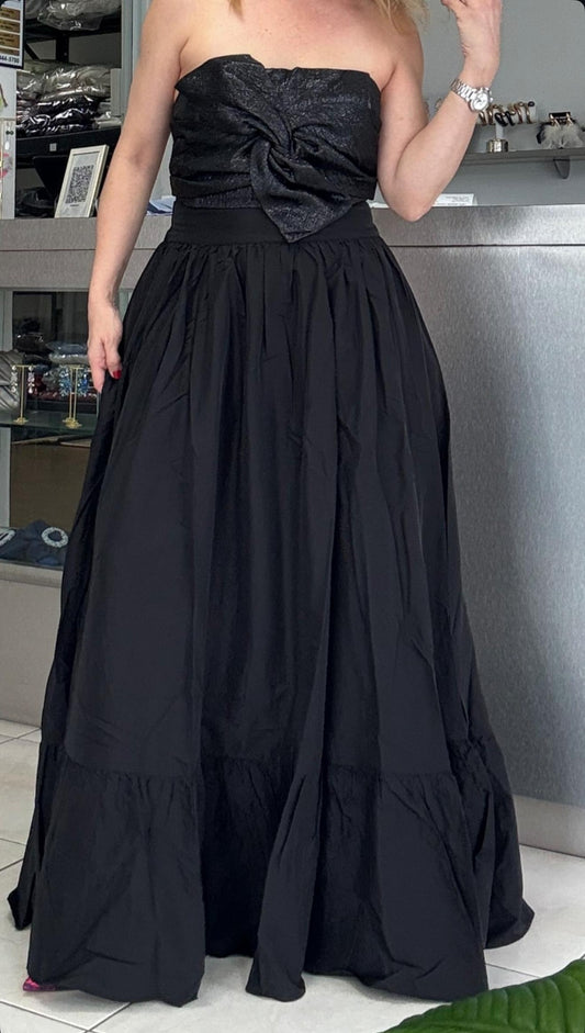 Long maxi skirt