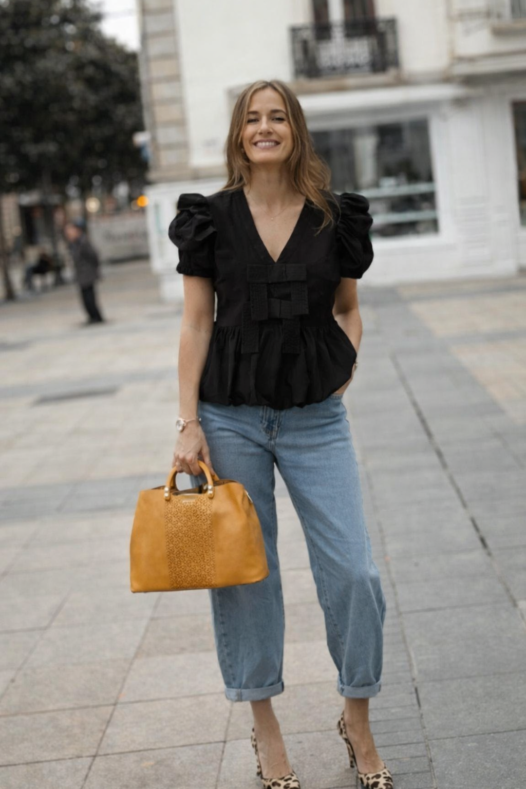 Santia elegant top