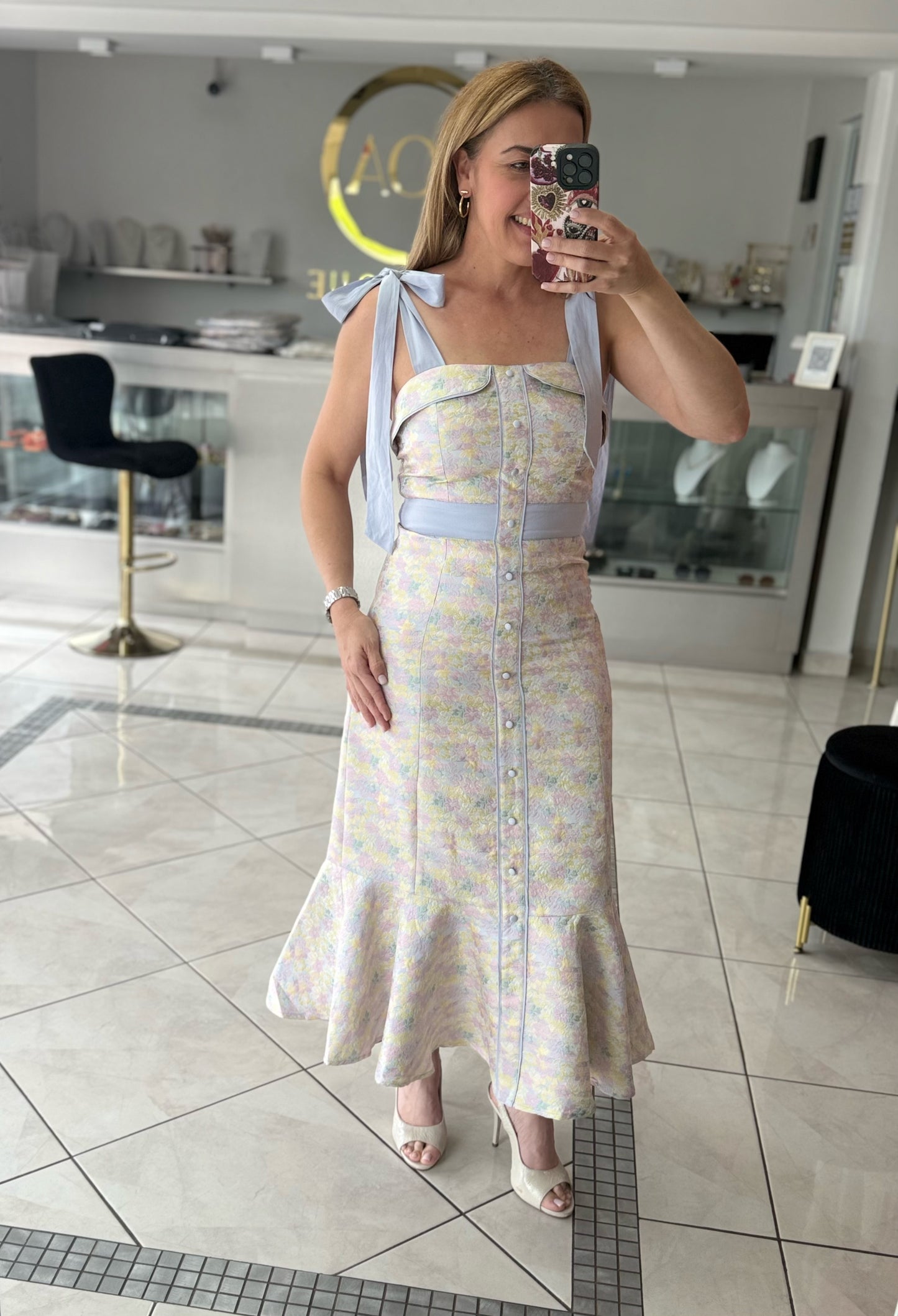 Romantic bow tie midi dress