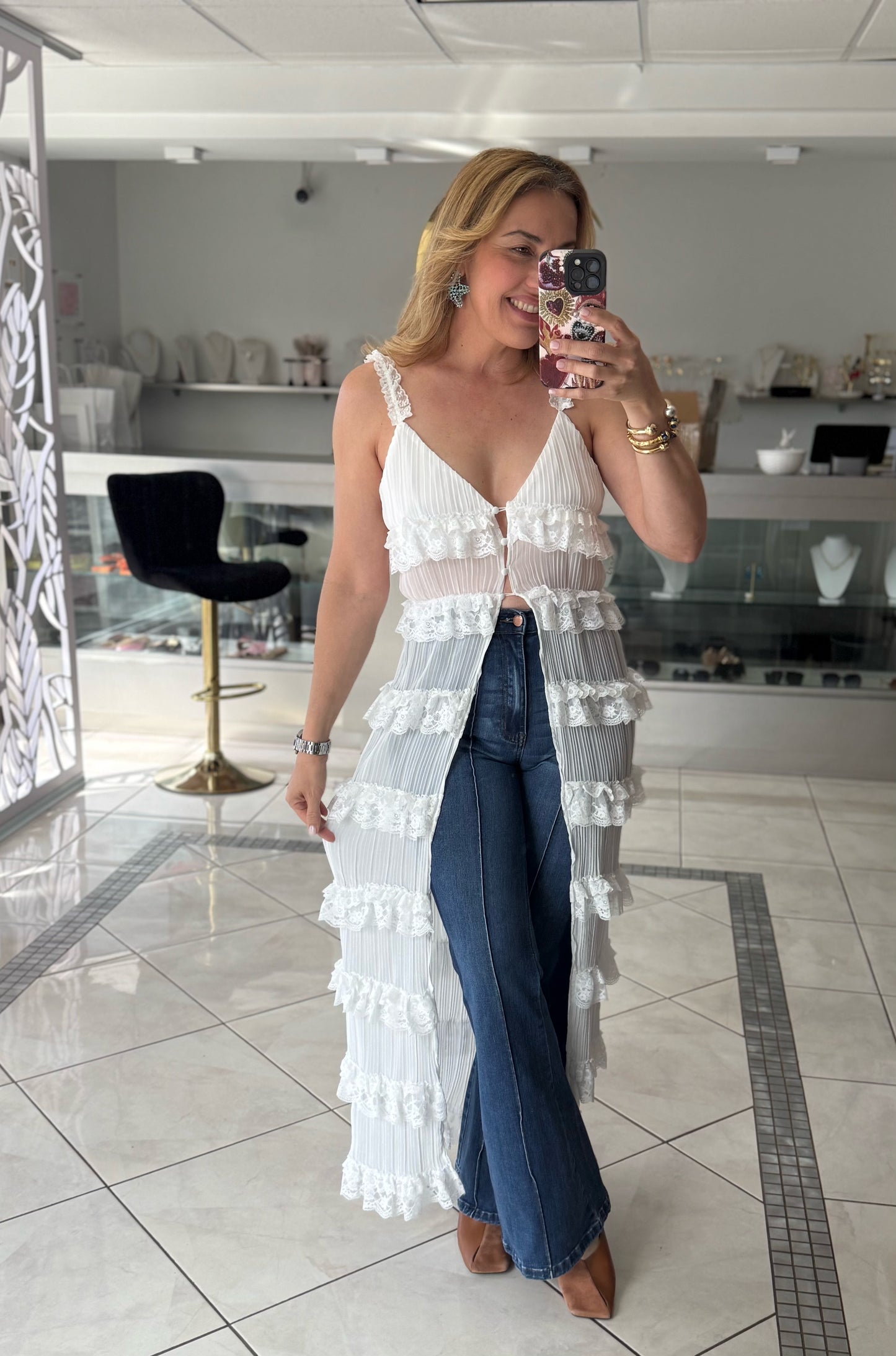 Long lace statement top