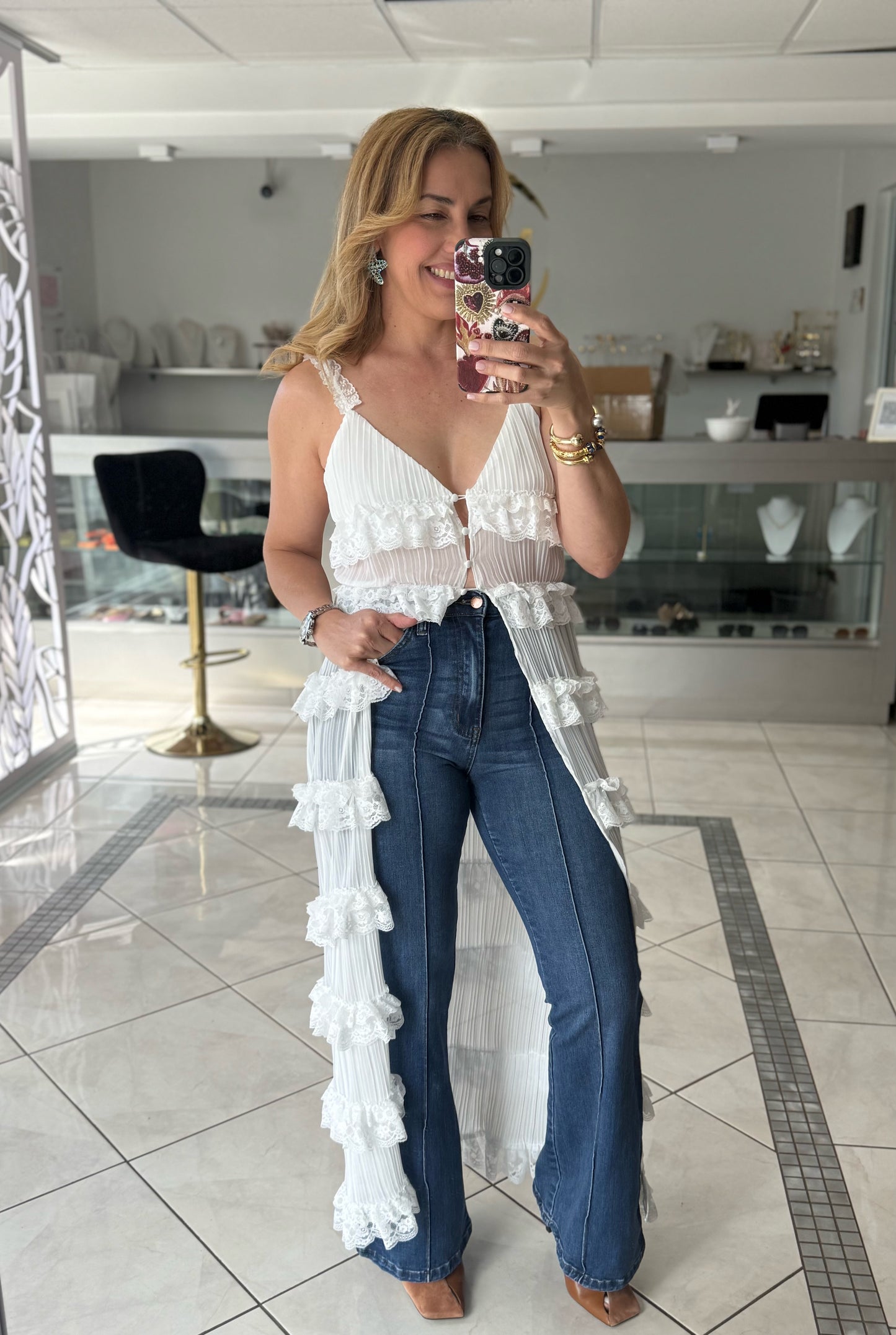 Long lace statement top